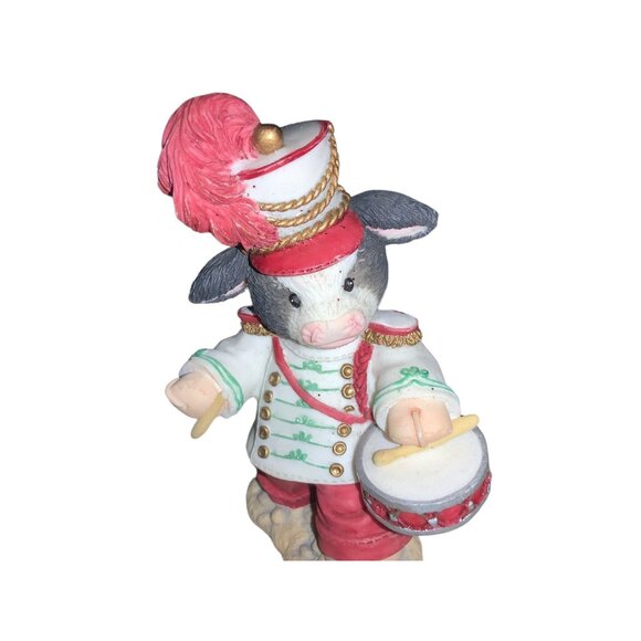 Mary’s Moo Moos Drummin' Up Some Christmas Cheer Figurine - Picture 3 of 14
